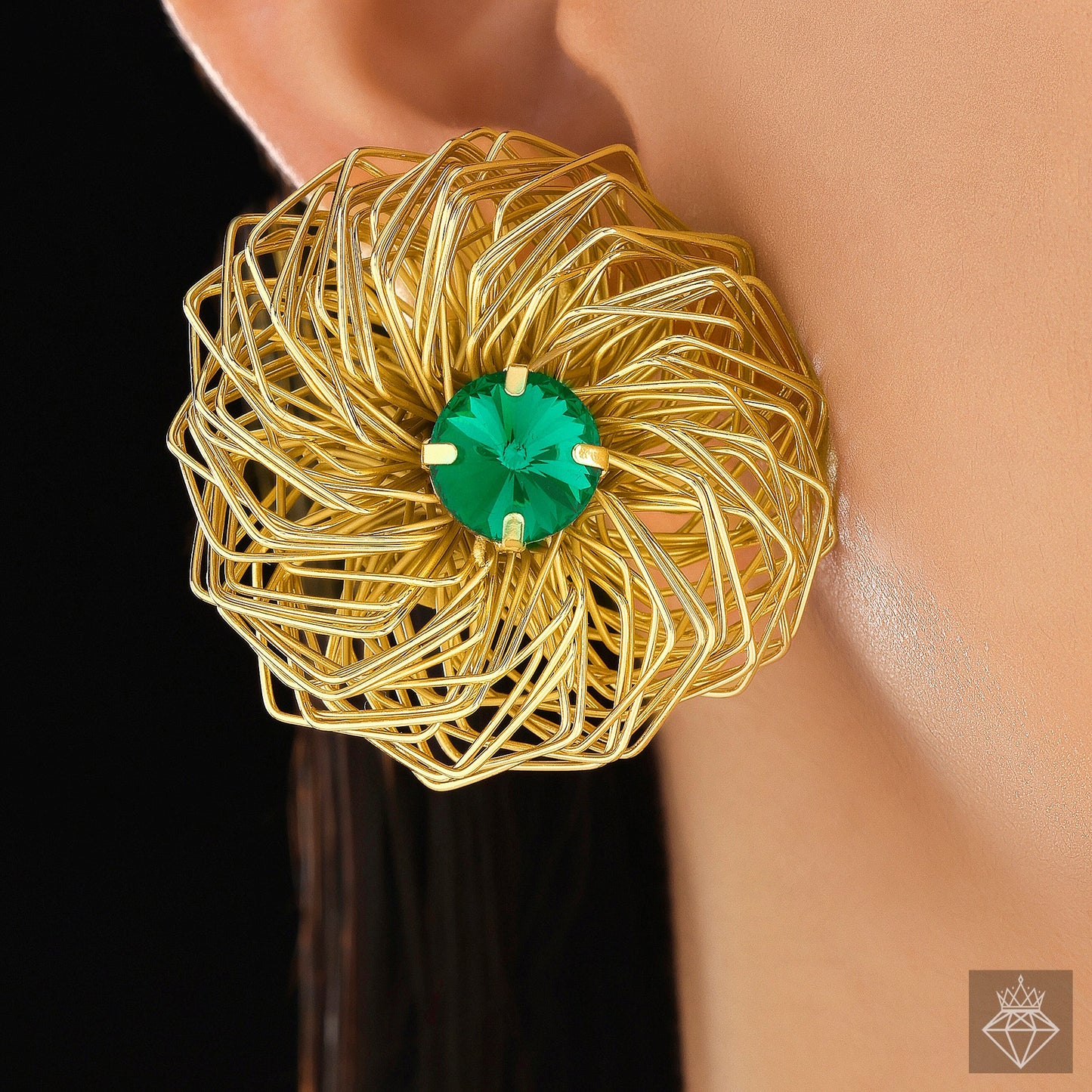 Anti-Tarnish Golden Nest Emerald Earrings✨