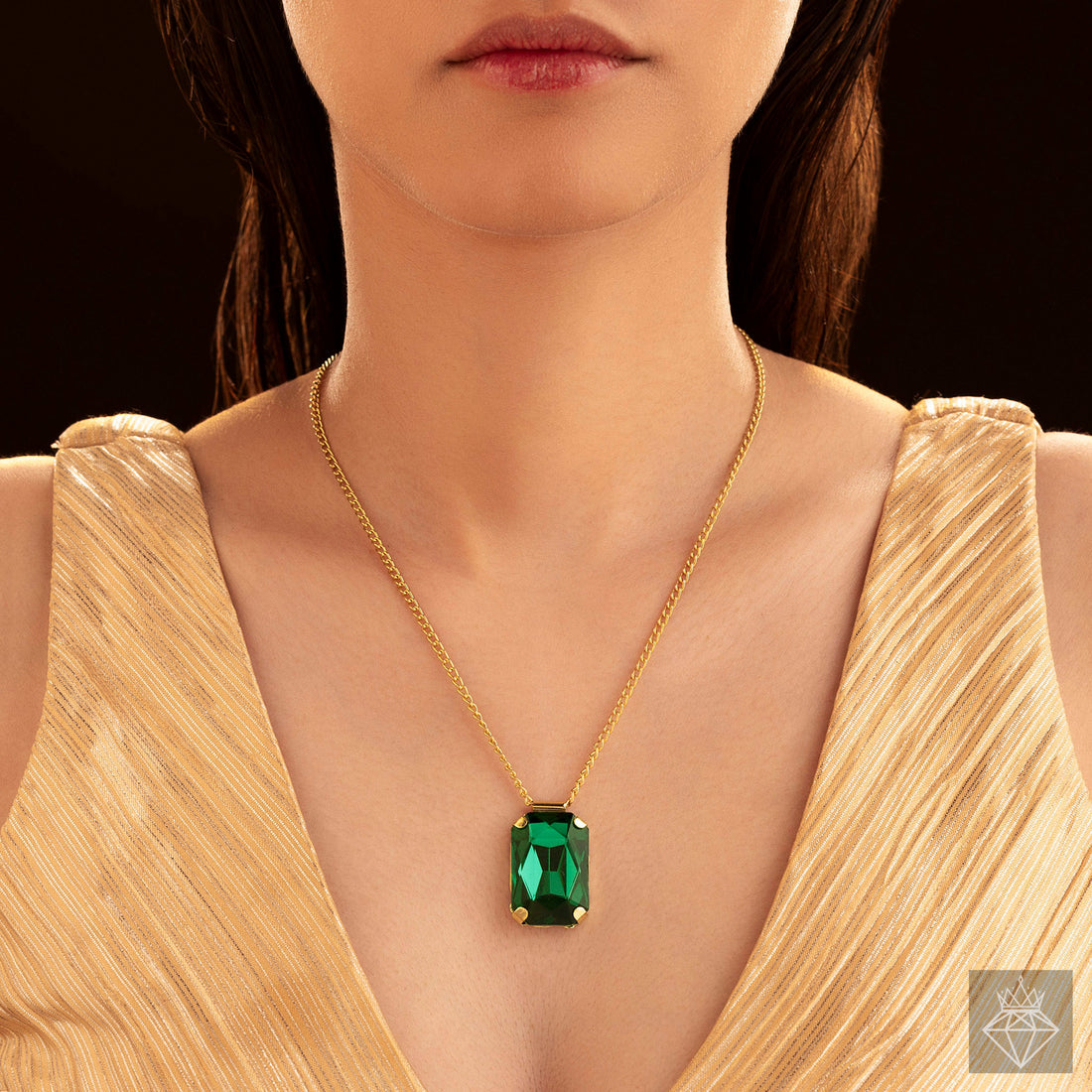Anti-Tarnish Emerald Bliss Pendant Set✨