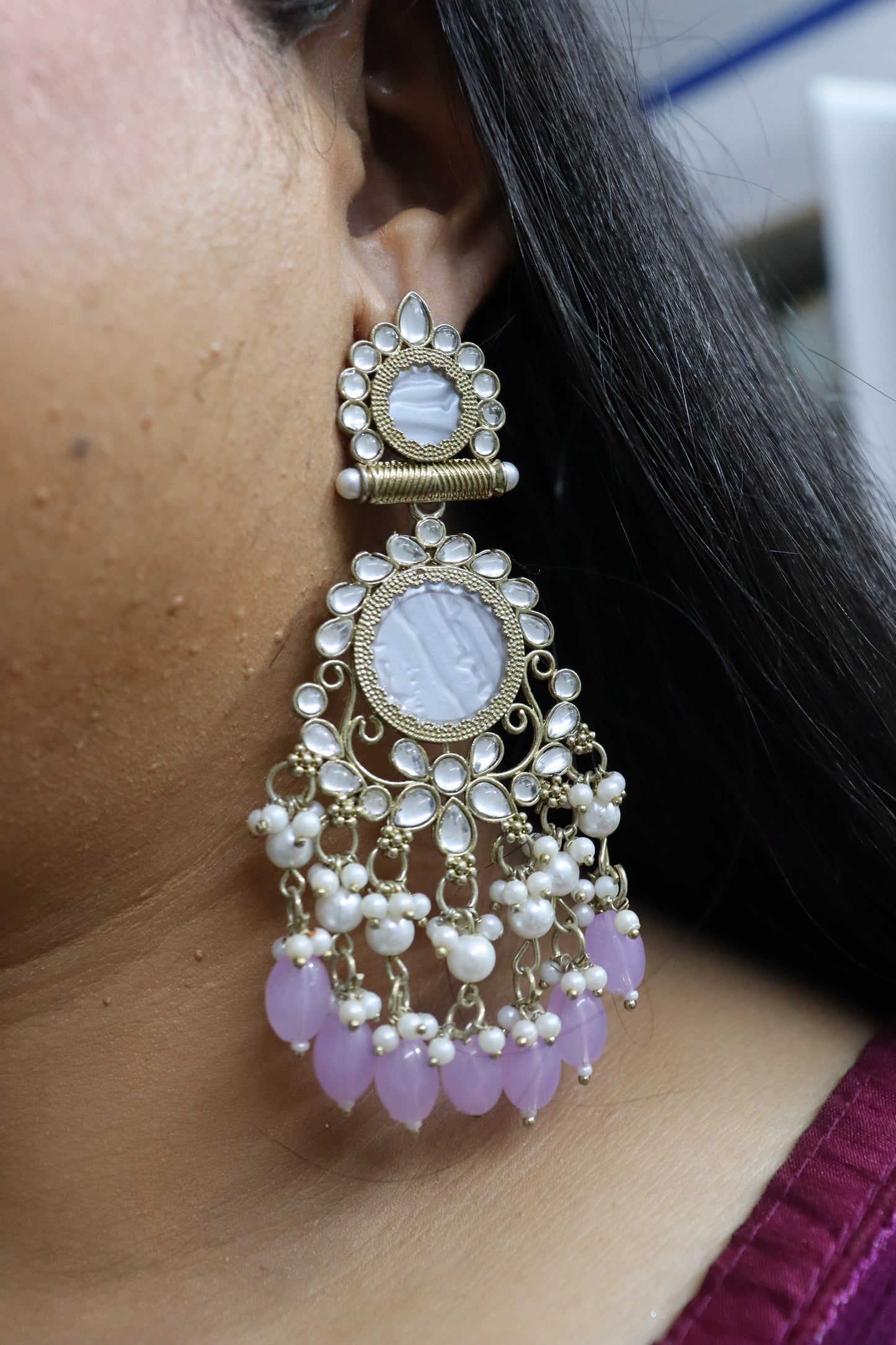 light pink drop[ earring