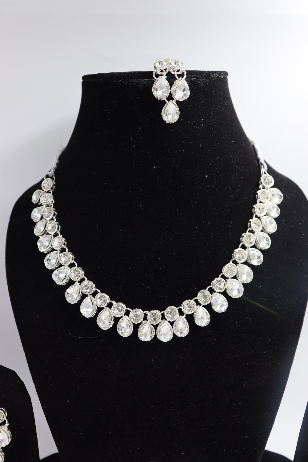 stone studded silver necklace