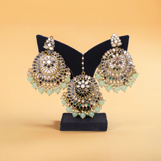 kundan earring with tika